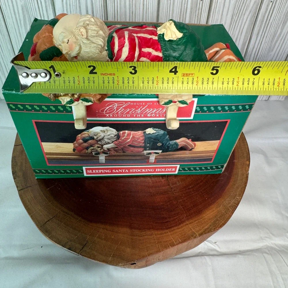 House of Lloyd Christmas Around the World Sleeping Santa‎ Stocking Holder 541920